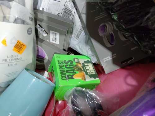 assorted MIXED item MYSTERY PALLET - VARIOUS PRODUCTS - aprox 300+ - (pallet #31) image 8