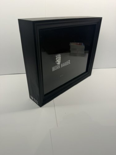 LAMBORGHINI Actual KEY FRAMED BLACK  "WORK HARDER" 20 × 25 cm image 4