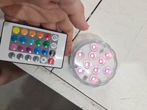 4PK Submersible magnetic Waterproof Led Lights for Pool with REMOTE - 16 RGB colors - WHITE/CLEAR image 3