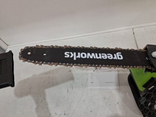 GREENWORKS PRO CORDLESS CHAINSAW *TOOL ONLY* - 40V - 16"- GREEN/BLACK (MODEL: 2000800/CSF401) image 6