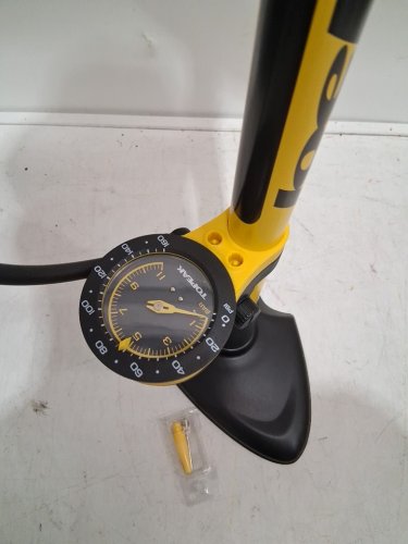 TOPEAK JOEBLOW SPORT III High Pressure Floor BIKING AIR PUMP - 9.8" x 7.3" x 29.1" - Black/Yellow (Model: TC2262B) image 3