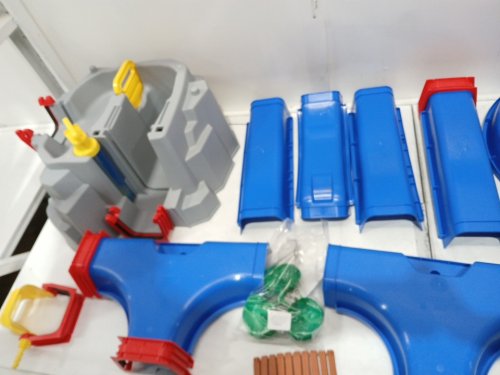aquaplay mountain lake water playset - ages 3+ - blue (model: 1993664) image 5