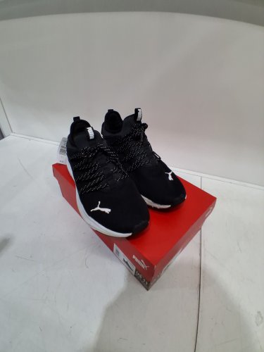 men's Puma Running Shoe - size 11 - black (style: 1976411) image 2