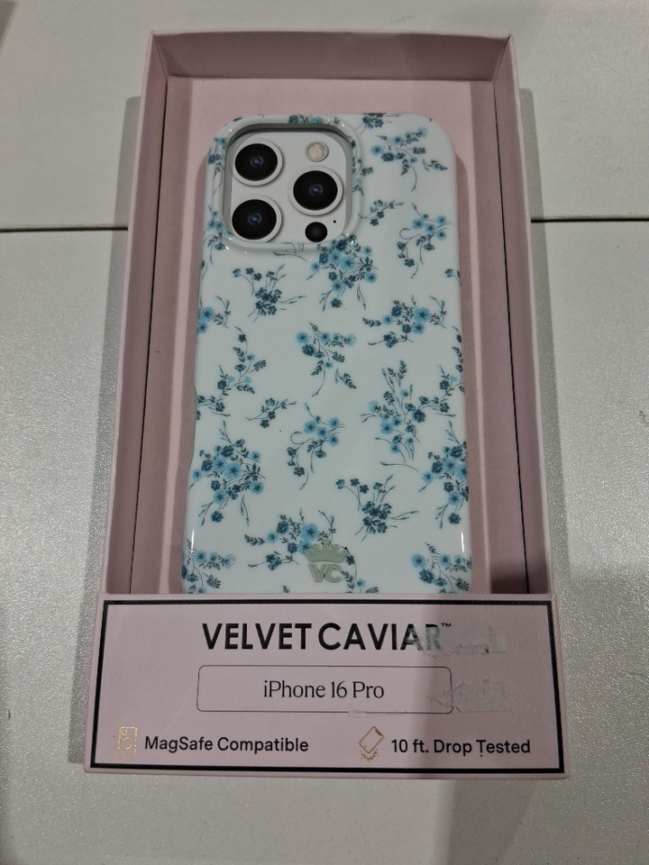 VELVET CAVIAR phone case compatible with magsafe - iphone 16 PRO - French Blue Floral image 2