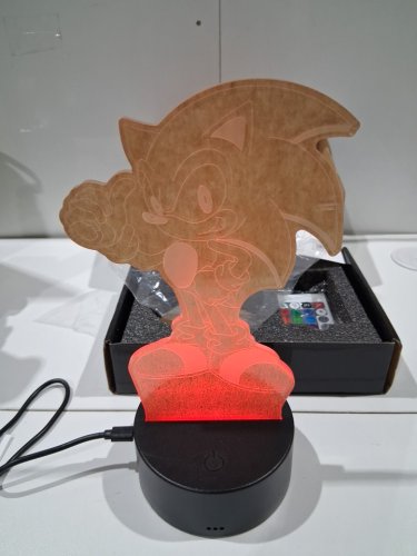 3D ILLUSION NIGHT LIGHT WITH REMOTE CONTROL AND 16 COLORS - 7.5" FIGURE - SONIC image 4