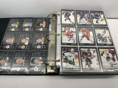APPRX 630+ ASSSTD PINNACLE 1992/93 HOCKEY CARDS image 2