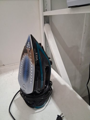T-FAL ULTRAGLIDE PLUS ENHANCED STEAM IRON WITH CALCIUM COLLECTOR - BLACK/TEAL (MODEL: 1980969/FV5871Q0) image 3
