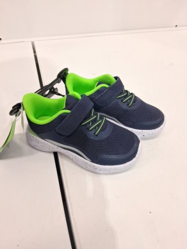 BOY'S ATHLETIC SNEAKERS - SIZE 8 - NAVY/GREEN image 2