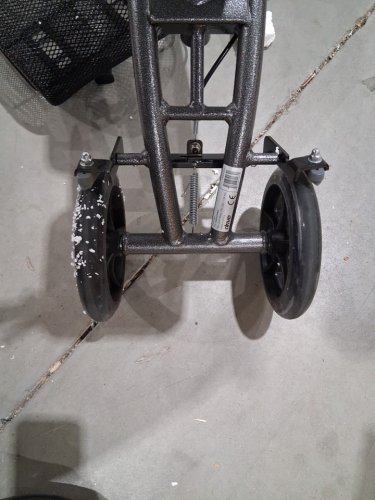 medline generation 4 basic 4-wheeled knee walker - 300lb max - black (model: mds86000g4) image 5