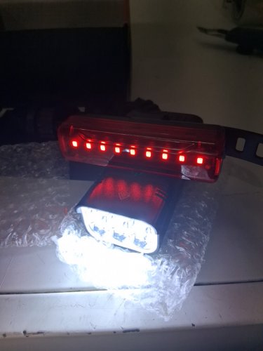 2pc ikirkliten rechargeable front & back bike light set for night riding - 3000lm - black image 4