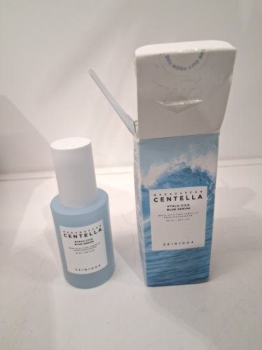 skin1004 madagascar centella hyalu-cica blue serum - 50ml image 2