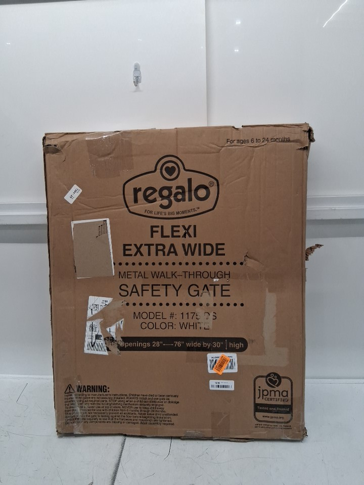 regalo adjustable flexi wide baby gate - 28" - 76" x 30" - white (model: 1175ds) image 2