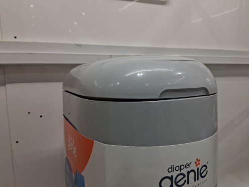 Playtex Diaper Genie Signature Platinum Diaper Pail with 18 bags refill roll- 27" - white (model: I000808) image 7