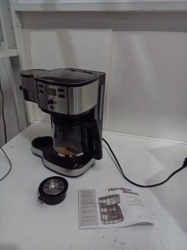 HAMILTON BEACH 2-WAY PROGRAMMABLE COFFEE MAKER - 12 CUP - BLACK (MODEL: 47500J) image 3