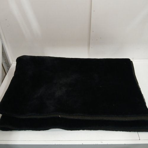 PREMIUM SOFT LIGHT FLUFFY NON-SLIP AREA RUG - 3FT 11" X 5FT 6" - BLACK image 2