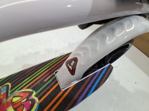 hyiatyo foldable kick scooter - 240lbs cap - white/MULTICOLOUR (model: tb-h015) image 5