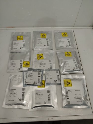 assorted STMicroelectronics ELECTRONIC COMPONENTS image 2