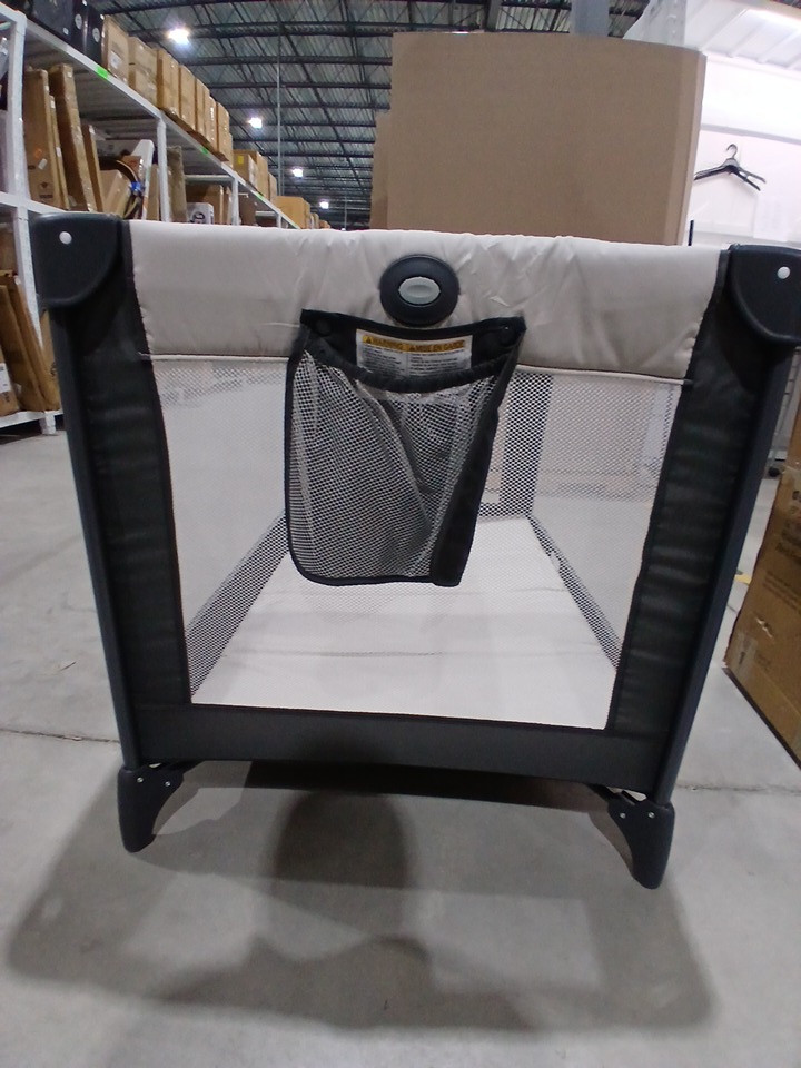 GRACO PACK N' PLAY portable foldable PLAYARD - Oakley Black/White (model: 2084226) image 7