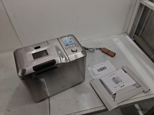 breville custom loaf digital bread maker - makes 2.5lbs loafs - brushed stainless steel (model: bbm800xl/a) image 3