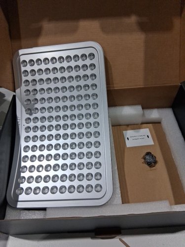 SUNKENET Red Light Therapy for Face and Body WITH 25W Infrared Red-Light Panel - 660nm - 850nm image 9