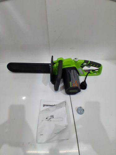 GREENWORKS ELECTRIC/CORDED CHAINSAW - 14" BLADE - 10.5A - GREEN (MODEL: 20222CA) image 3