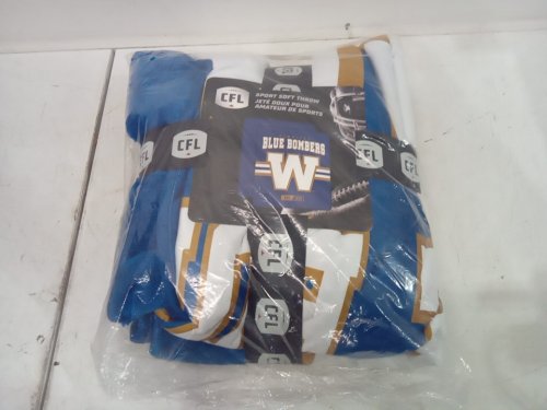 Winnipeg Blue Bombers 50" x 60" Plush Throw - blue\gold image 2