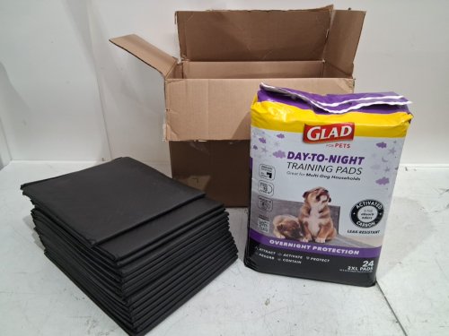 39Pk glad day to night activated carbon puppy training pads with wall protection & adhesive image 3