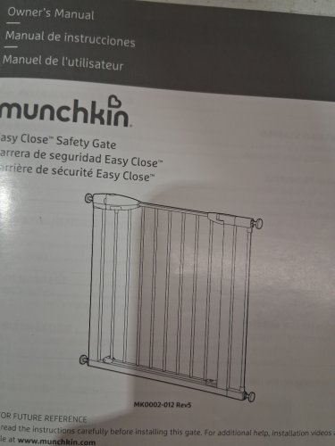 MUNCHKIN EASY CLOSE SAFETY GATE - 35" - WHITE - (MODEL:MK0002-012 REV 5 ) image 3