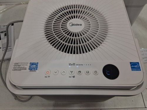 MIDEA CUBE CONVERTIBLE SMART DEHUMDIFIER WITH APP CONTROL - 20 PINTS/DAY - COVERS UP TO 1500SQ.FT. - WHITE (MODEL: MAD20S1QWT) image 7