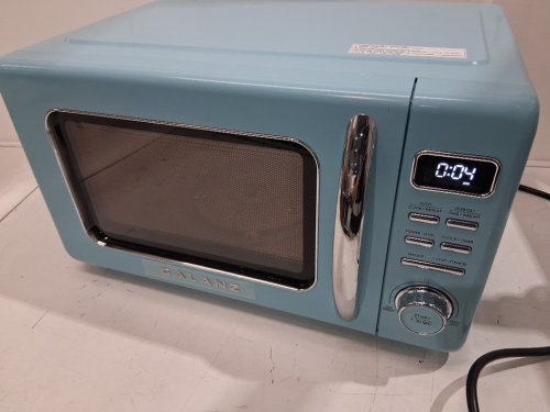 GALANZ RETRO-STYLE DIGITAL MICROWAVE OVEN - 0.7CU FT - bebop BLUE (MODEL: GLCMKZ07BER07) image 9