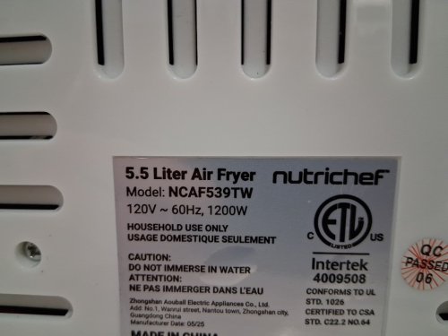 Nutrichef transparent glass Air Fryer with Preset Cook Modes -  5.8 Quart - black/white (model: ncaf539tw) image 11
