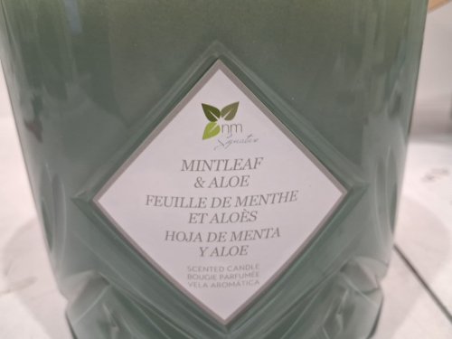 Nature's Mark Scented Candle - 1.58 kg (56 oz.) - MINTLEAF & ALOE (MODEL: 1901764) image 4