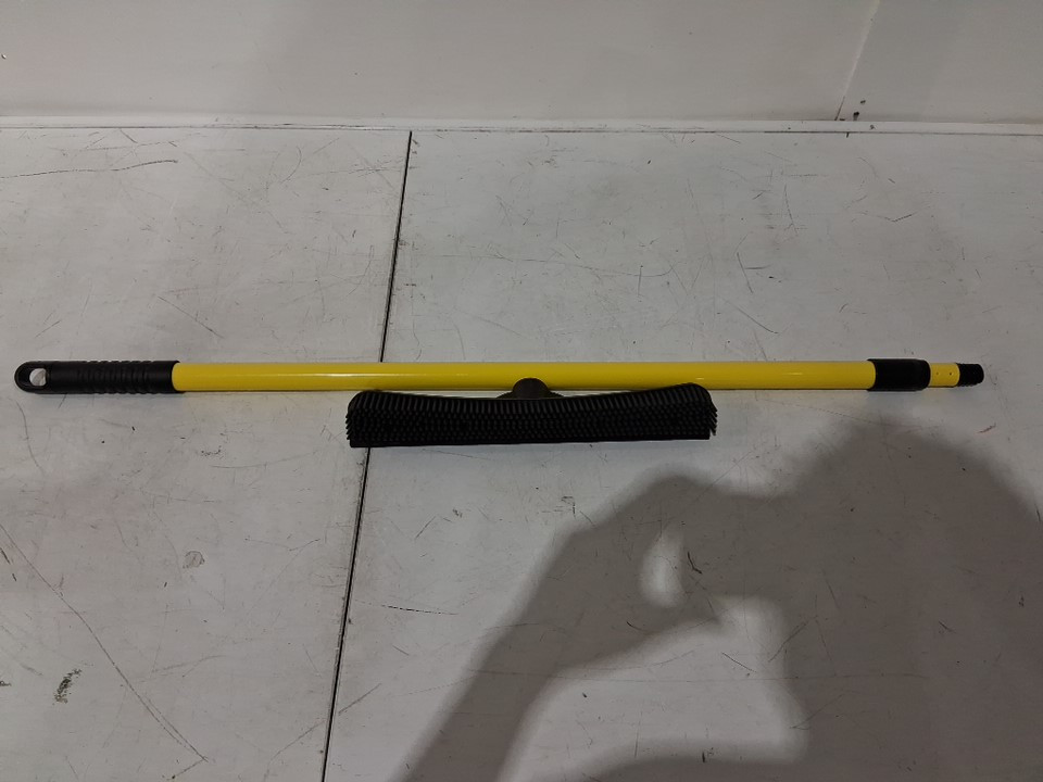 FURemover Broom Pet Hair Removal Tool - 3FT-5FT - YELLOW/BLACK (MODEL: SW-250I-AMZ-6) image 3
