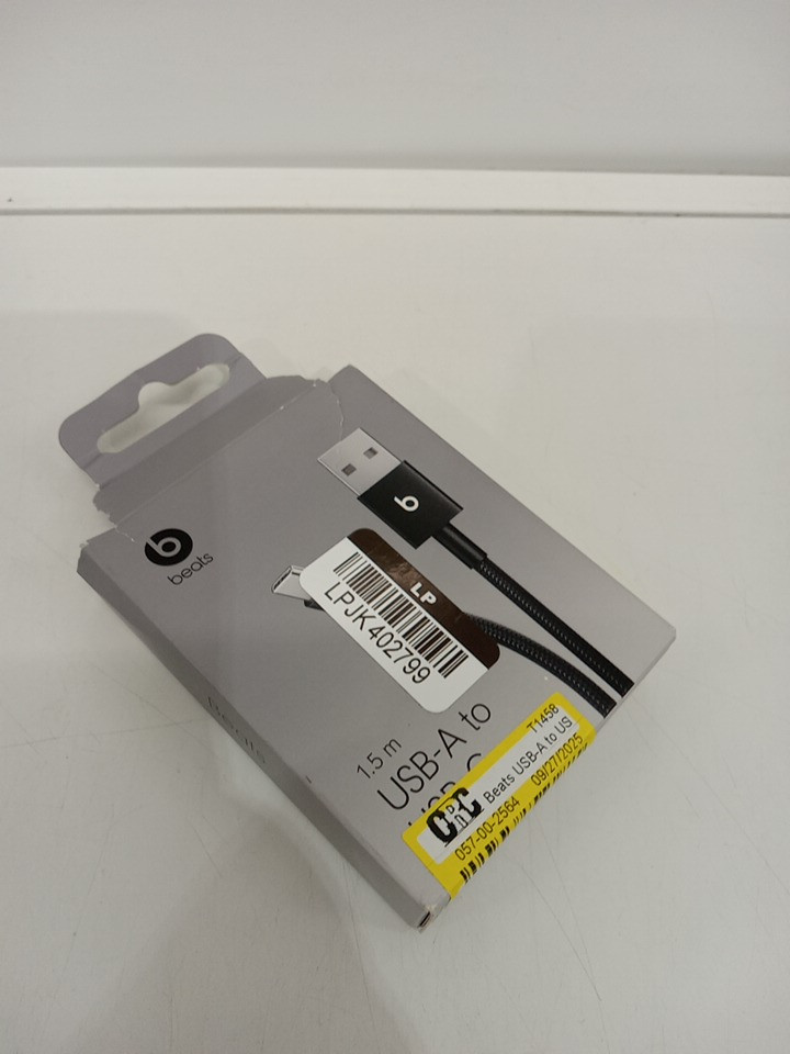 Beats USB-A to USB-C braided charging cable - 1.5M - black image 2