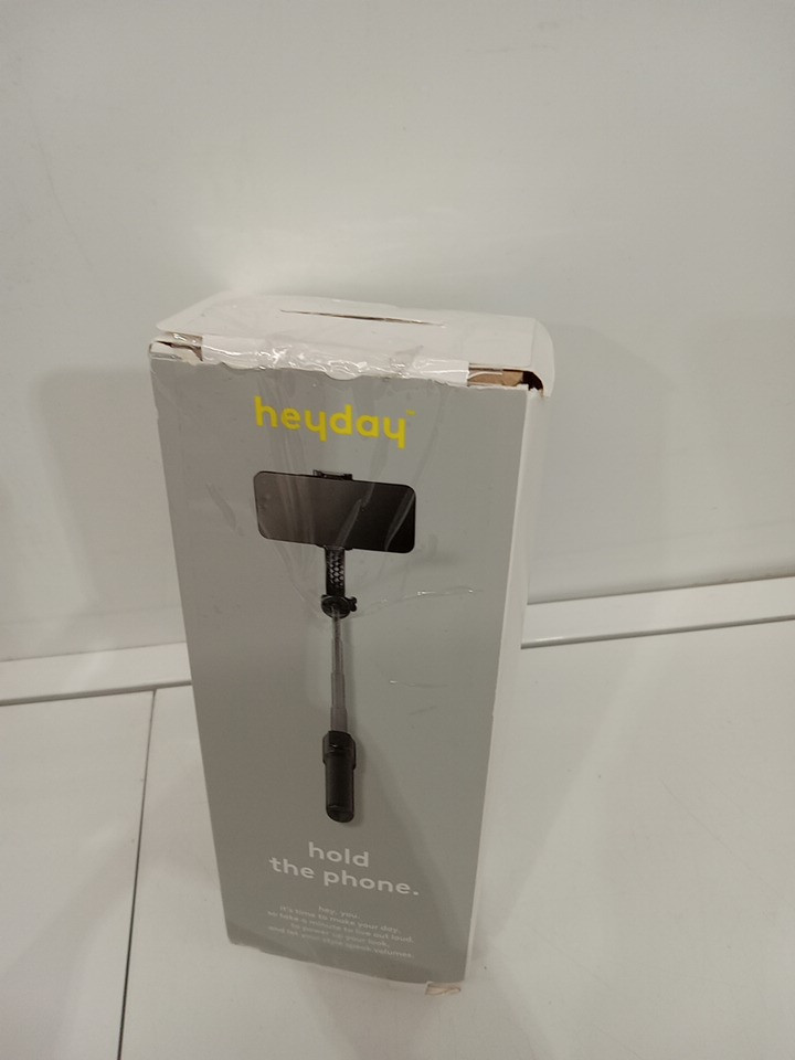 Heyday adjustable expanding bluetooth tripod selfie stick - 11" - 26" - 33ft range - black / silver (Model: 080 08 8372) image 2
