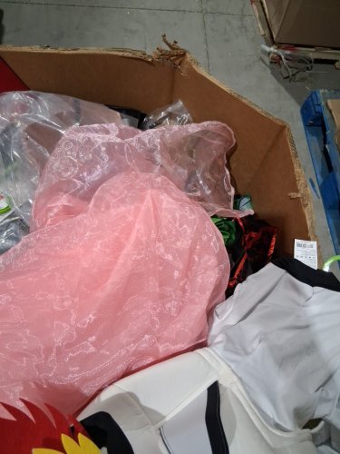 assorted MIXED item Halloween costume MYSTERY PALLET - VARIOUS costumes - aprox 150+ (PALLET #3) image 5