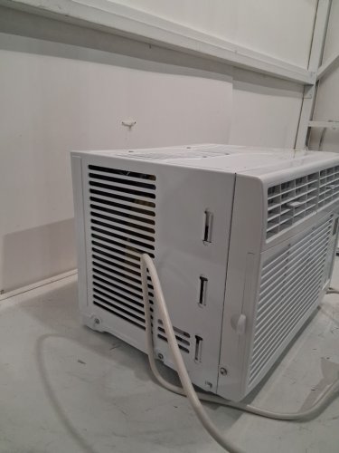 ge Electronic Window Air Conditioner - 6000btu - up to 250sq.ft - 16.4" x 13.4" x 12.6" - white (model: AWCS06BWFC) image 6