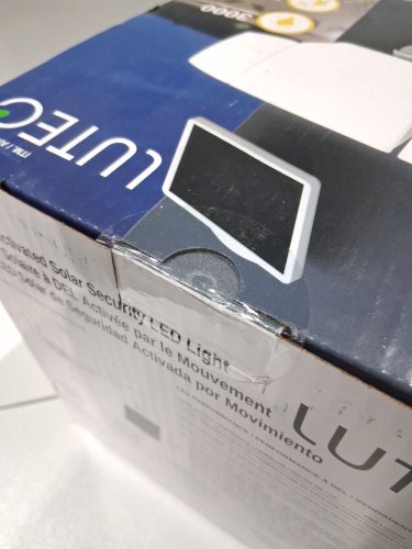 LUTEC MOTION ACTIVATED SOLAR SECURITY LED FLOOD LIGHT - 5000K - 3000LM - WHITE (MODEL: 1937995) image 4