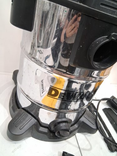 dewalt pro stainless steel wet/dry vacuum - 8gal/30L - 5hp - silver/black (model: dxv08s / 1671616a) image 4