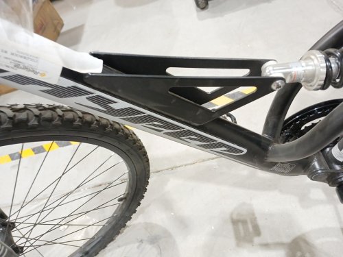 Hyper Bicycles Shocker Mountain Bike Bicycle -  27.5" - Black image 12