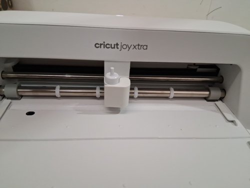 Cricut joy Xtra SMART CUTTING MACHINE + starter kit - white (model: jctr201c) image 6