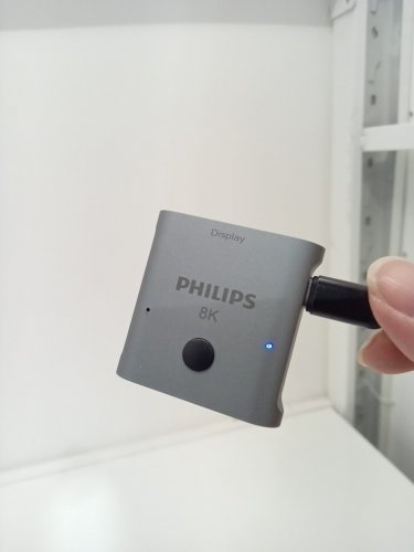 Philips 2 Device HDMI Switch Splitter - Supports HD Dolby 7.1 Surround Sound - 8K @ 60hz, 4K @ 120hz - Grey (Model: SWV9173GR/37) image 3