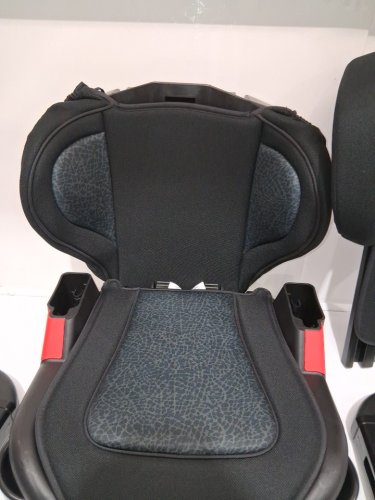 GRACO 2-IN-1 TURBOBOOSTER HIGHBACK TO BACKLESS BOOSTER CAR SEAT - 40LB TO 100LB MAX - BLACK (MODEL: 2168325) image 4