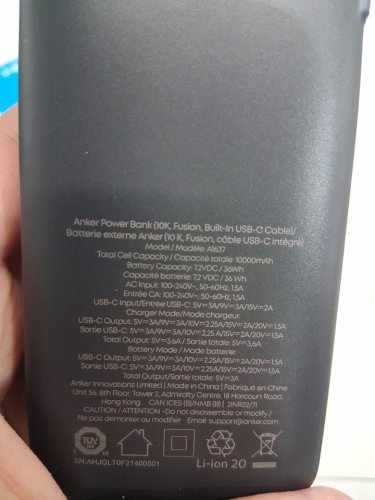 ANKER 3-IN1 10K WIRELESS PORTABLE CHARGER WITH BUILT-IN USB-C CABLE - 30W - 10000MAH - BLACK (MODEL:3431800) image 4