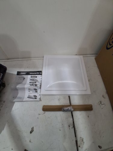 Camco 40160/40167 RV White Unbreakable Polycarbonate Vent Lid-Jensen - 14" image 3
