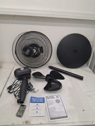 BLACK+DECKER STAND FAN WITH REMOTE- 3 speed - 16" - BLACK (MODEL: BFSR16B) image 3