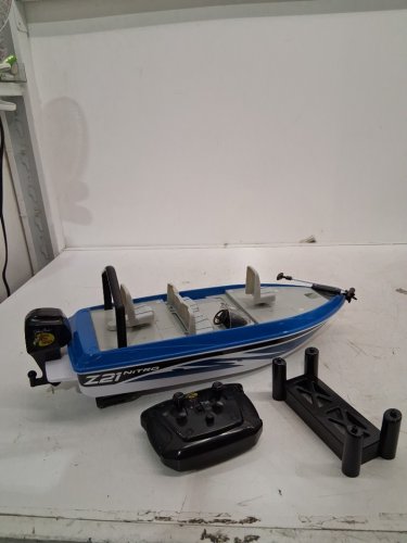 Bass Pro Shops NITRO Z21 RC Fishing Boat toy - blue  (model: B1390) image 3