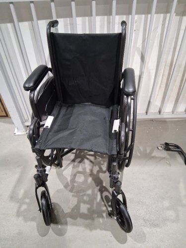 MEDLINE GUARDIAN K1 WHEELCHAIR - 16" seat - 300LB CAPacity - BLACK (MODEL: K1166N22S) image 4
