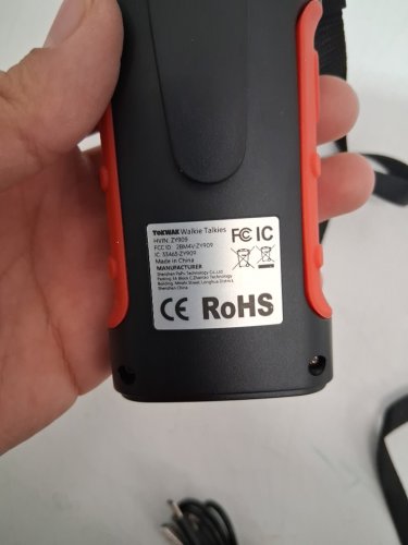 TOKWAK RECHAGEABLE LONG RANGE WALKIE TALKIES WITH SOS & FLASHLIGHT - YELLOW / RED (MODEL: image 7