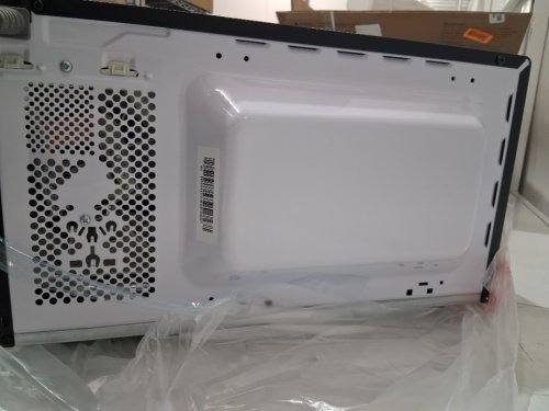Black + Decker 10 Power Level Compact Countertop Microwave - 0.7 CU.FT / 700W - Black (Model: EM720CP7/CA) image 9